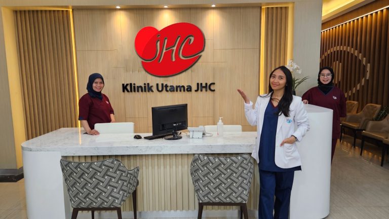 Front office Klinik Utama JHC